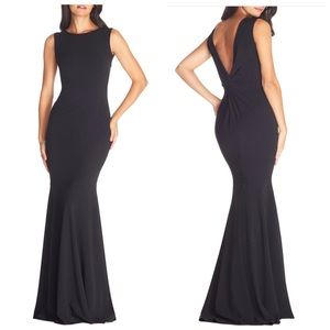 NWOT DTP Leighton Sleeveless Mermaid Evening Gown in Black